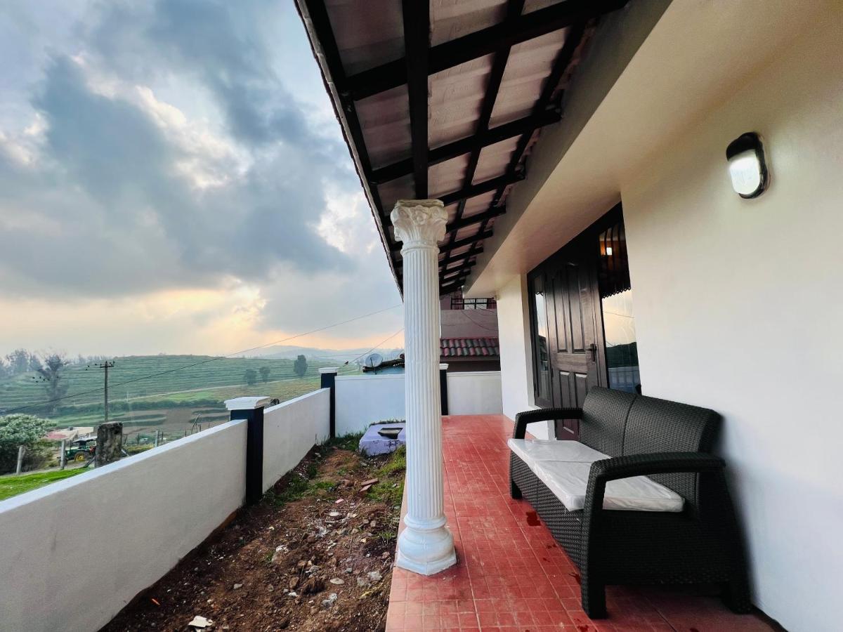 Villa Teyt Castle à Ooty Extérieur photo